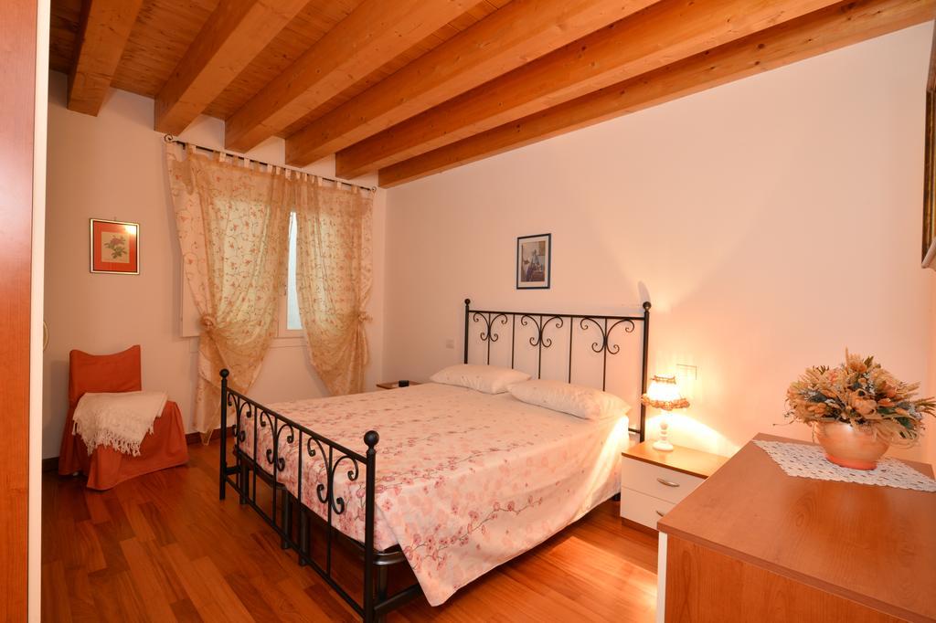 B&B Corte Barbieri Dolce Bagian luar foto