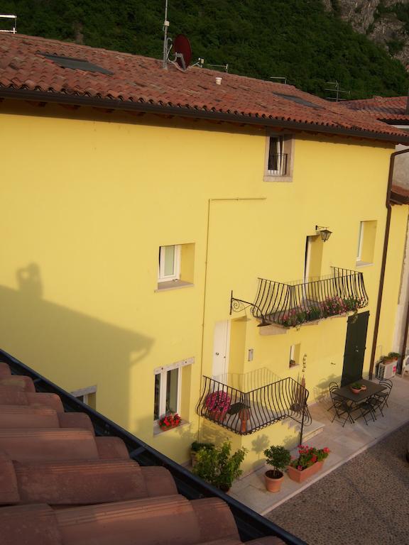 B&B Corte Barbieri Dolce Bagian luar foto